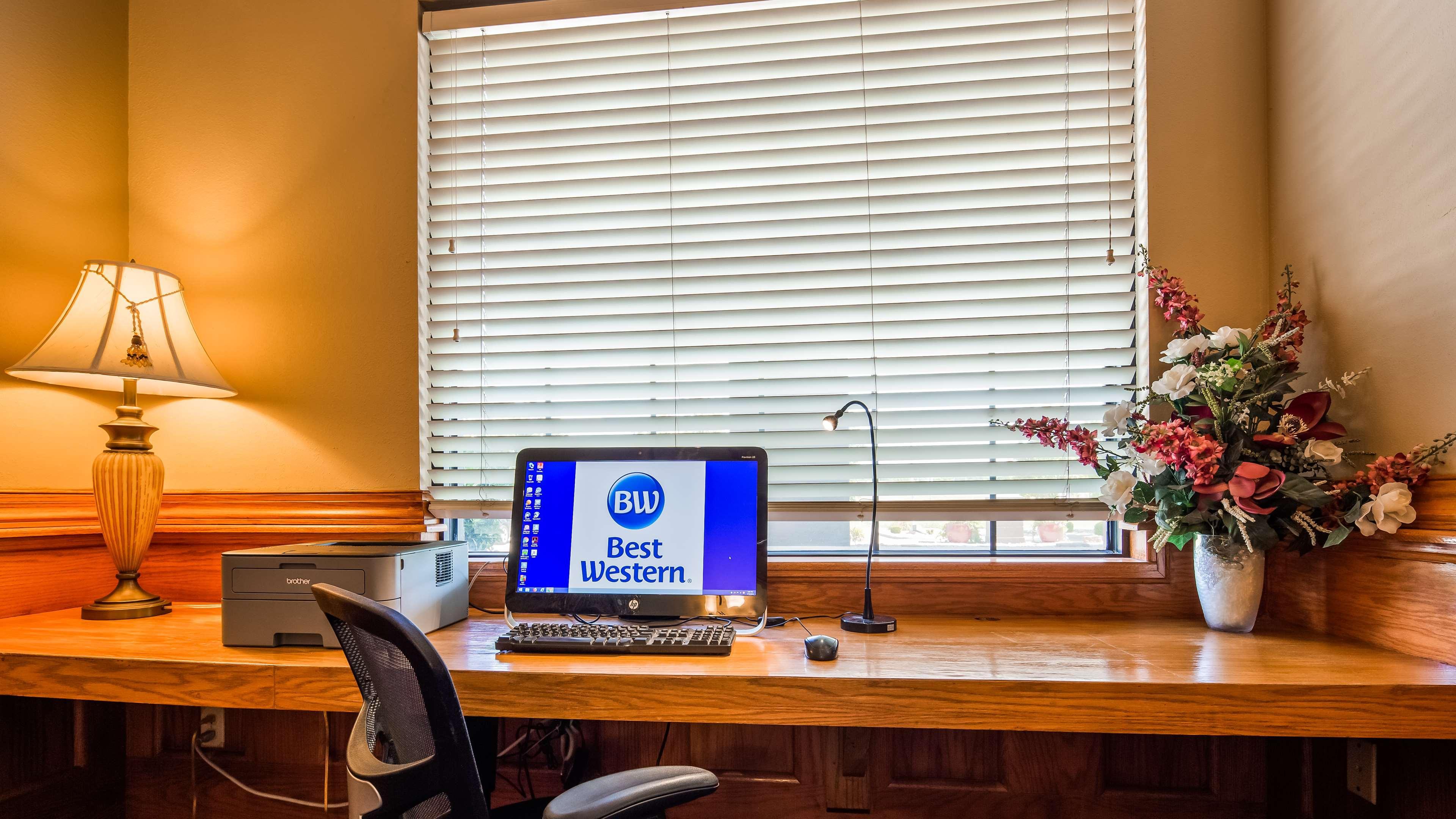 Best Western Locust Grove Inn And Suites Εξωτερικό φωτογραφία