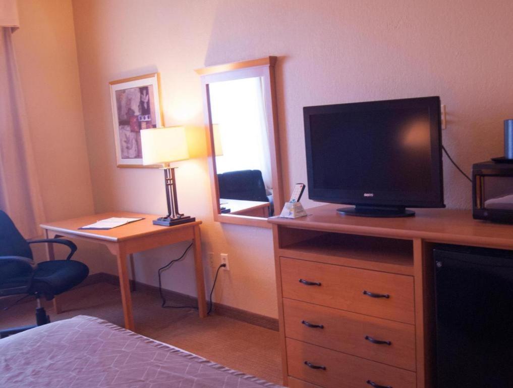 Best Western Locust Grove Inn And Suites Εξωτερικό φωτογραφία