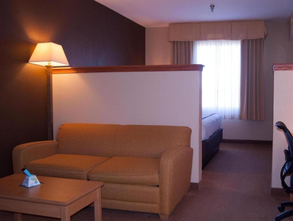 Best Western Locust Grove Inn And Suites Εξωτερικό φωτογραφία